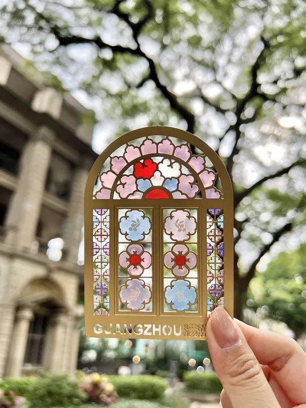 创赛道一年发货码洋1000万！pg电子入口“小白”勇闯出版文